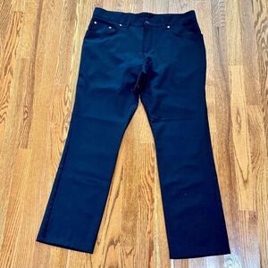 St. Croix Collection Black 5 Pocket Flat Front Pants. Size 35.